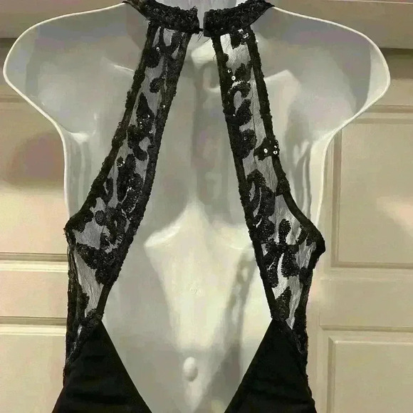 Sequin Hearts Formal Dress Size 11 Black in color - Picture 9 of 13